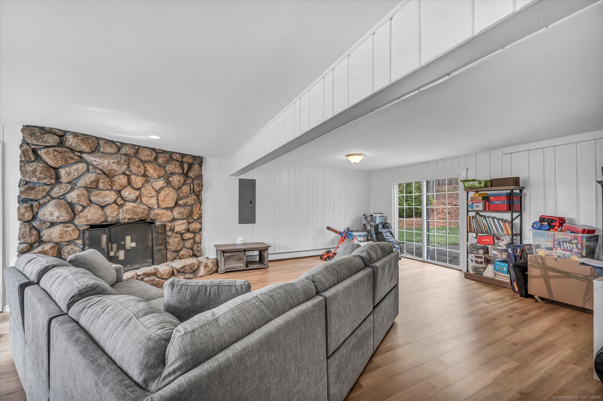 394 Woodhaven Road Glastonbury CT 06033