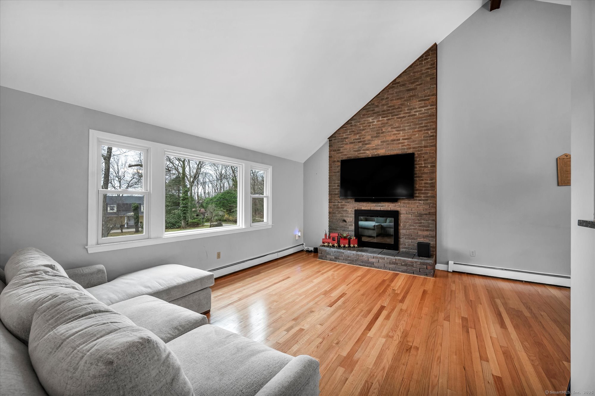 394 Woodhaven Road Glastonbury CT 06033