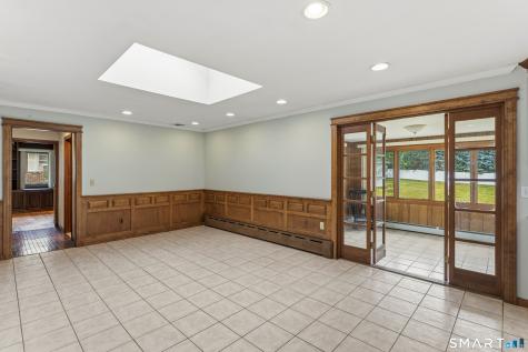 883 Sawmill Road West Haven CT 06516