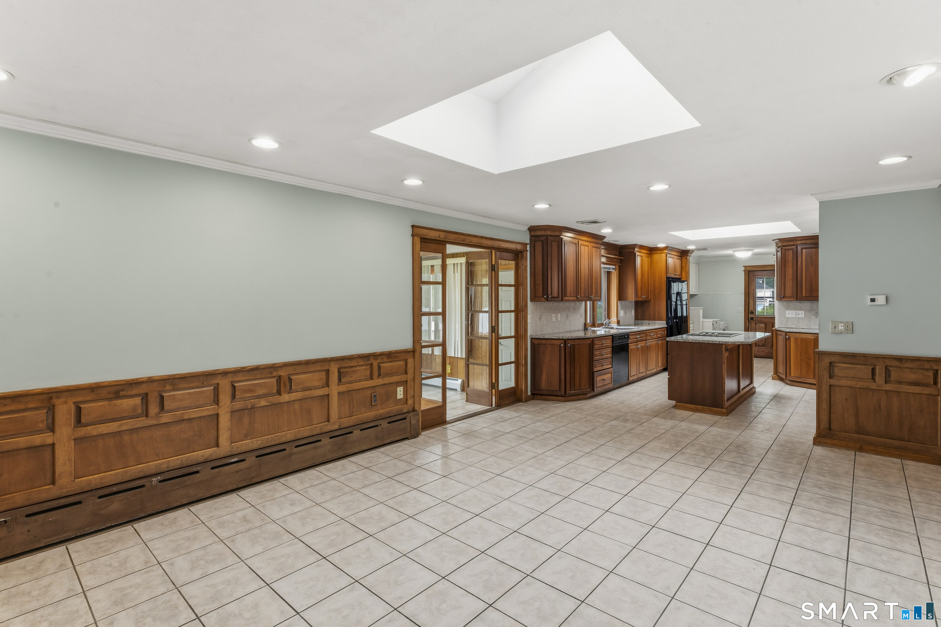 883 Sawmill Road West Haven CT 06516