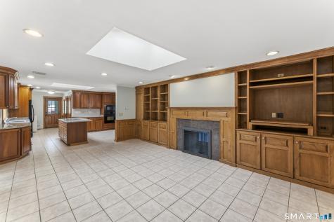 883 Sawmill Road West Haven CT 06516