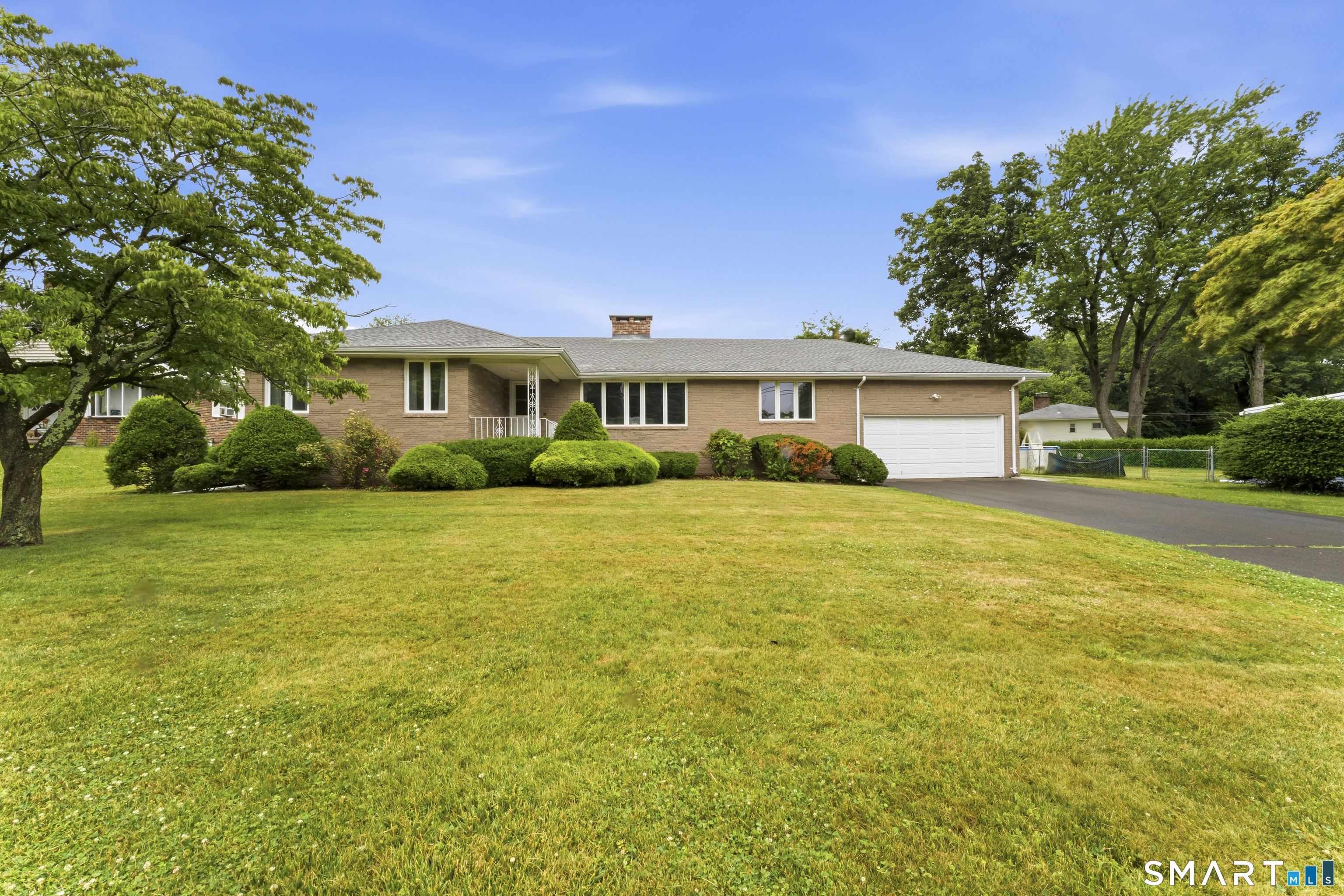 883 Sawmill Road West Haven CT 06516
