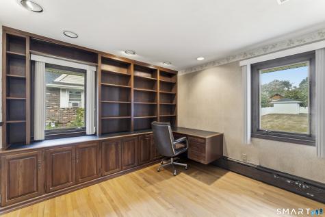 883 Sawmill Road West Haven CT 06516