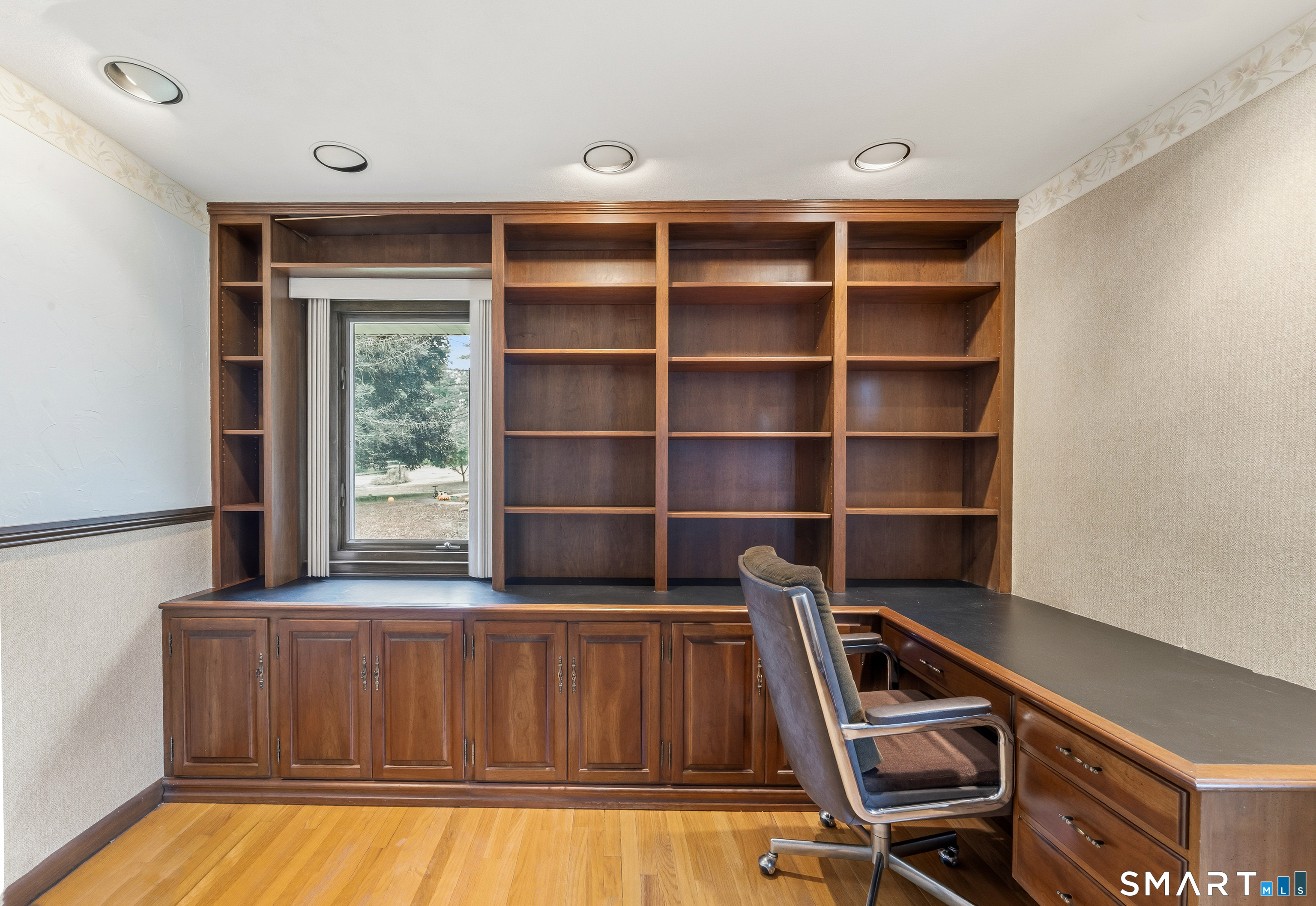 883 Sawmill Road West Haven CT 06516