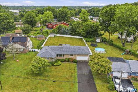 883 Sawmill Road West Haven CT 06516