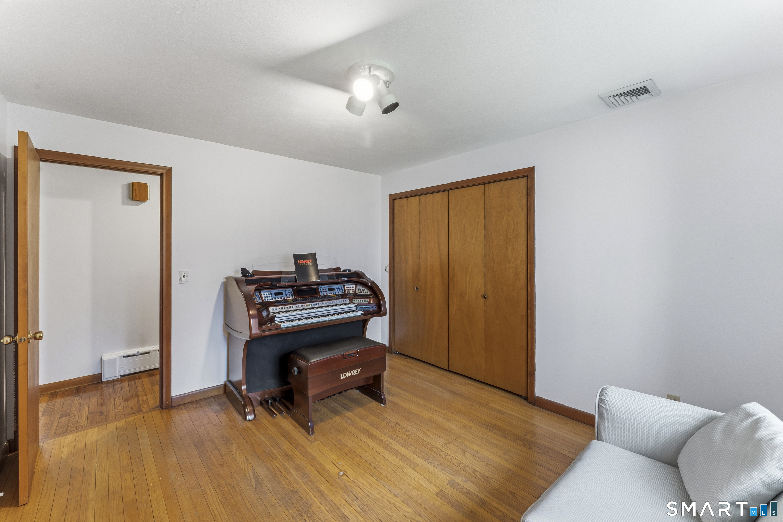 883 Sawmill Road West Haven CT 06516