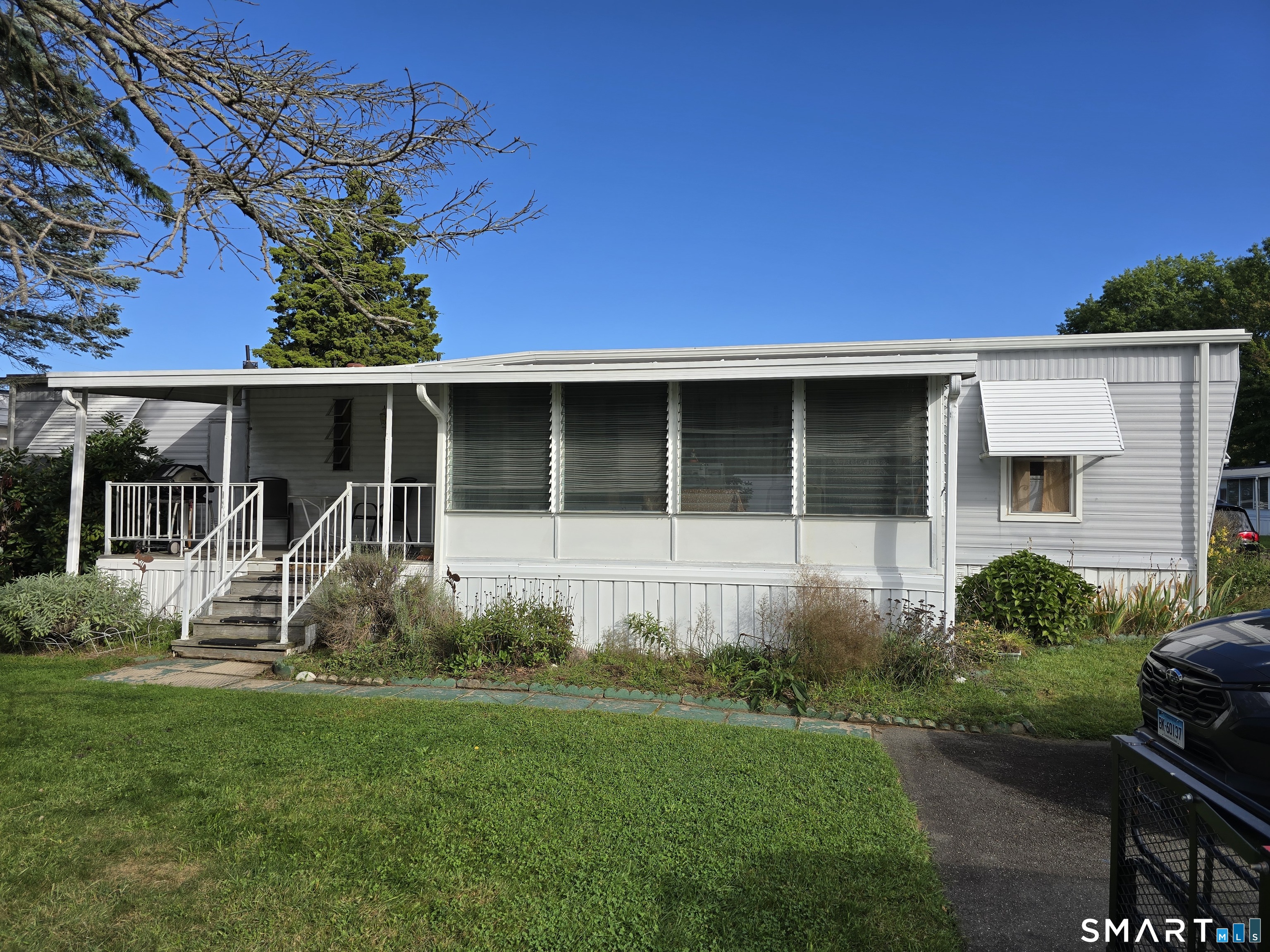 35 Arawak Drive East Hartford CT 06118