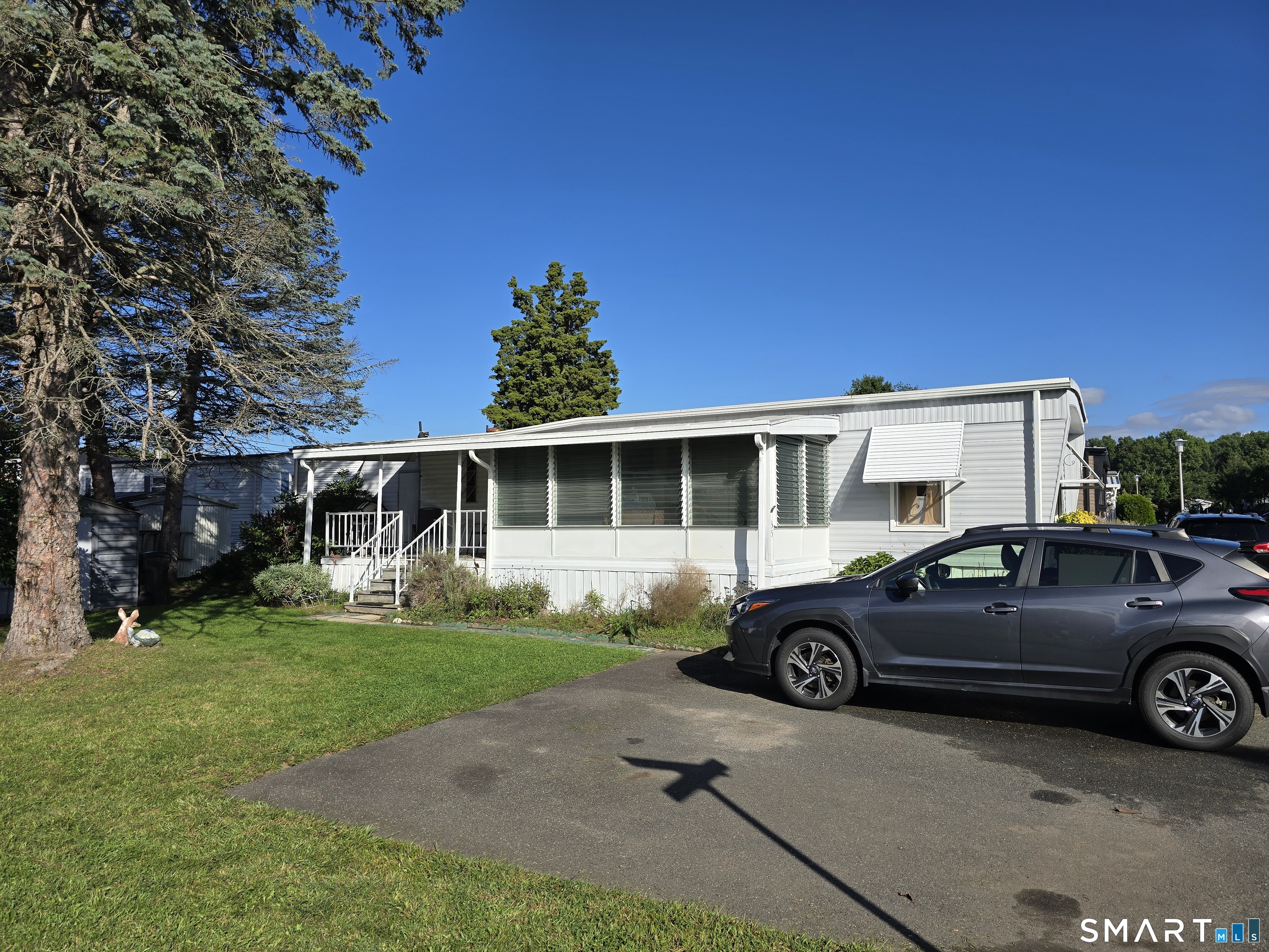 35 Arawak Drive East Hartford CT 06118