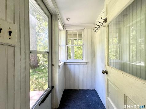 15 Ilion Road New Fairfield CT 06812