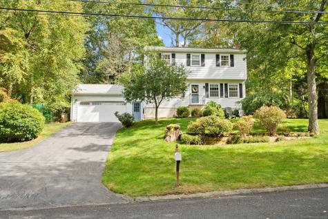 8 Alscot Drive East Lyme CT 06333