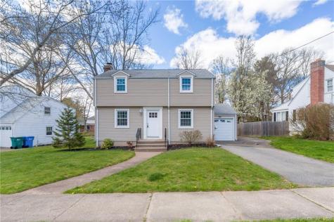 6 West Slope Lane Hamden CT 06517