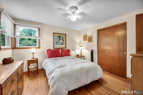 54 Exeter Road Hamden CT 06518