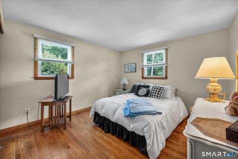 54 Exeter Road Hamden CT 06518