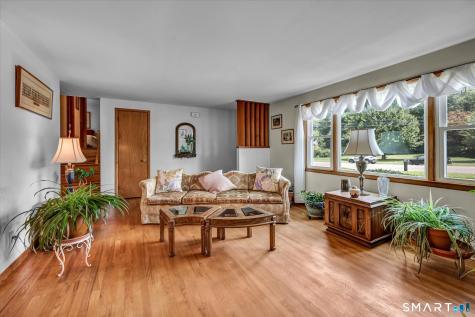 54 Exeter Road Hamden CT 06518