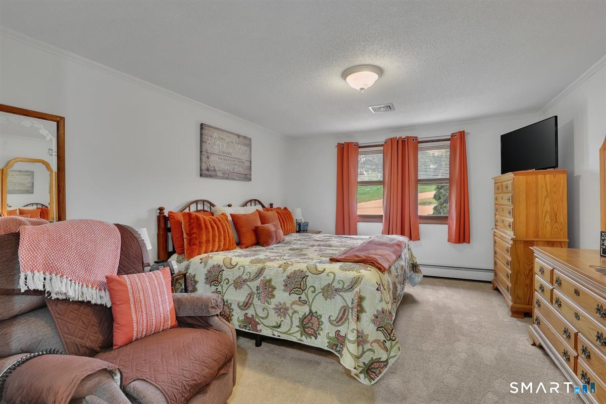 197 Dana Lane Meriden CT 06451