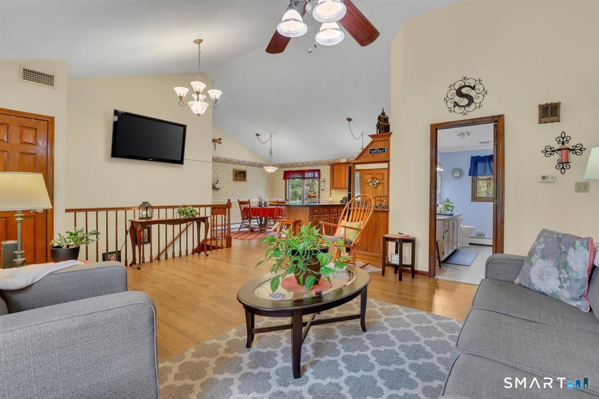 197 Dana Lane Meriden CT 06451
