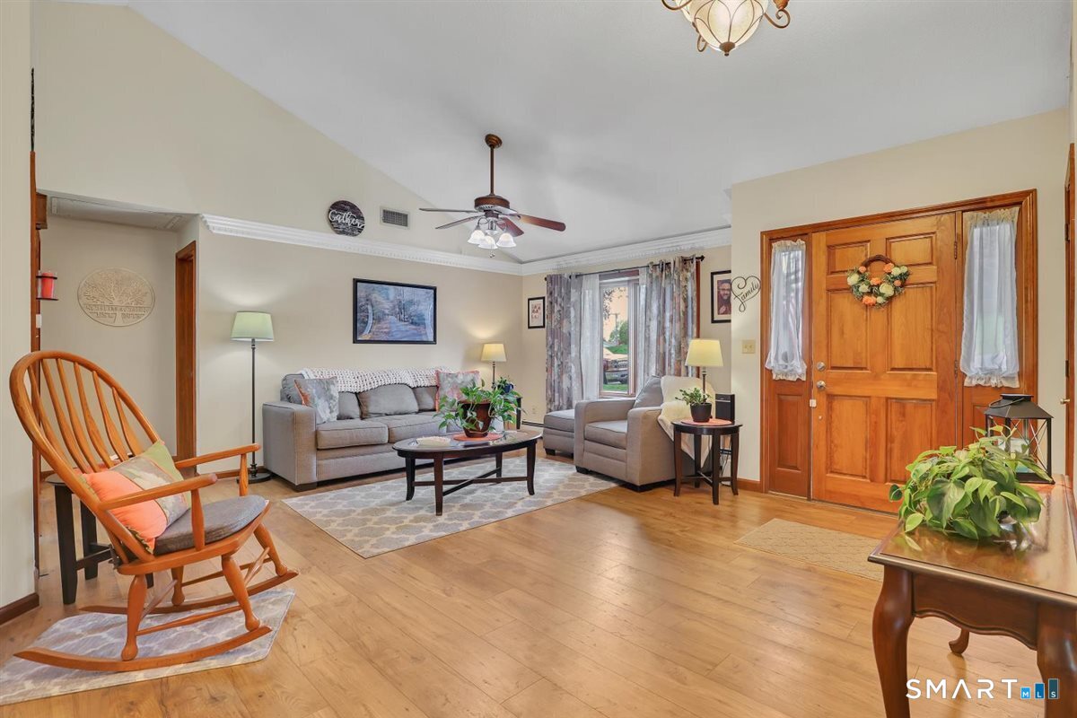 197 Dana Lane Meriden CT 06451