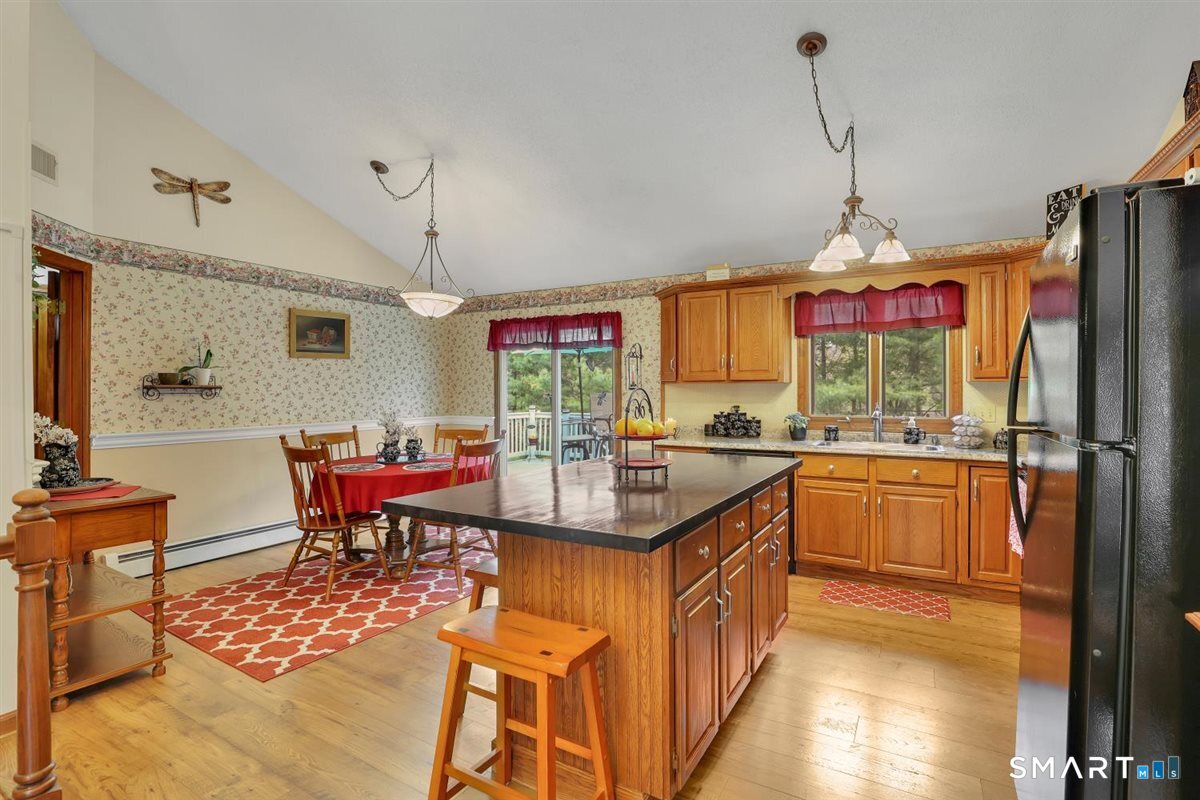 197 Dana Lane Meriden CT 06451
