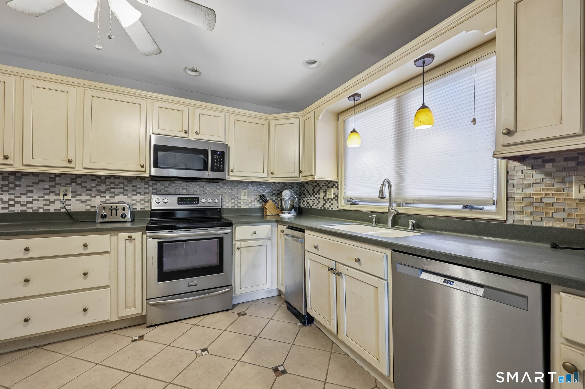 11 Olin Court Shelton CT 06484