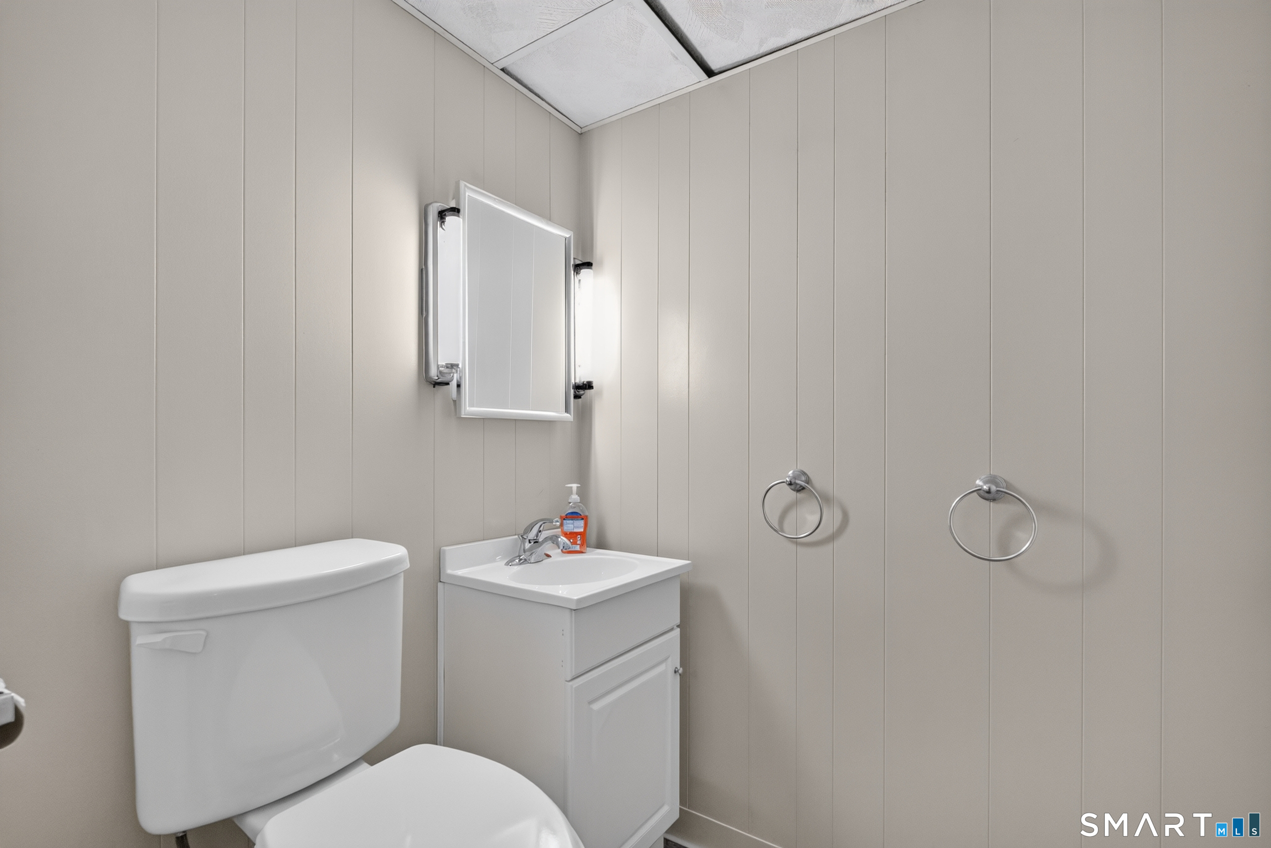 26 Crestwood Road Milford CT 06460