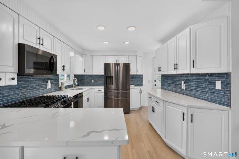 26 Crestwood Road Milford CT 06460