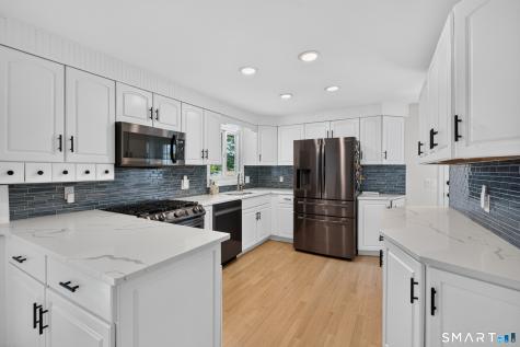 26 Crestwood Road Milford CT 06460