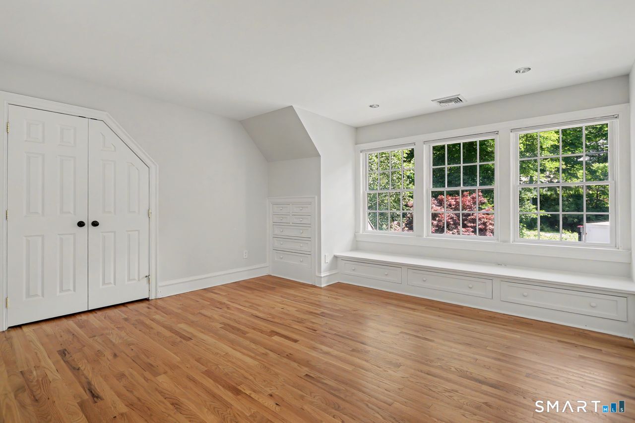 88 Grey Rocks Road Wilton CT 06897