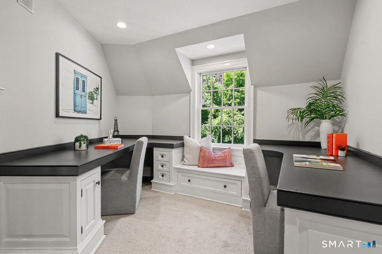 88 Grey Rocks Road Wilton CT 06897