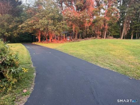 7 Saddle Ridge Road New Milford CT 06776