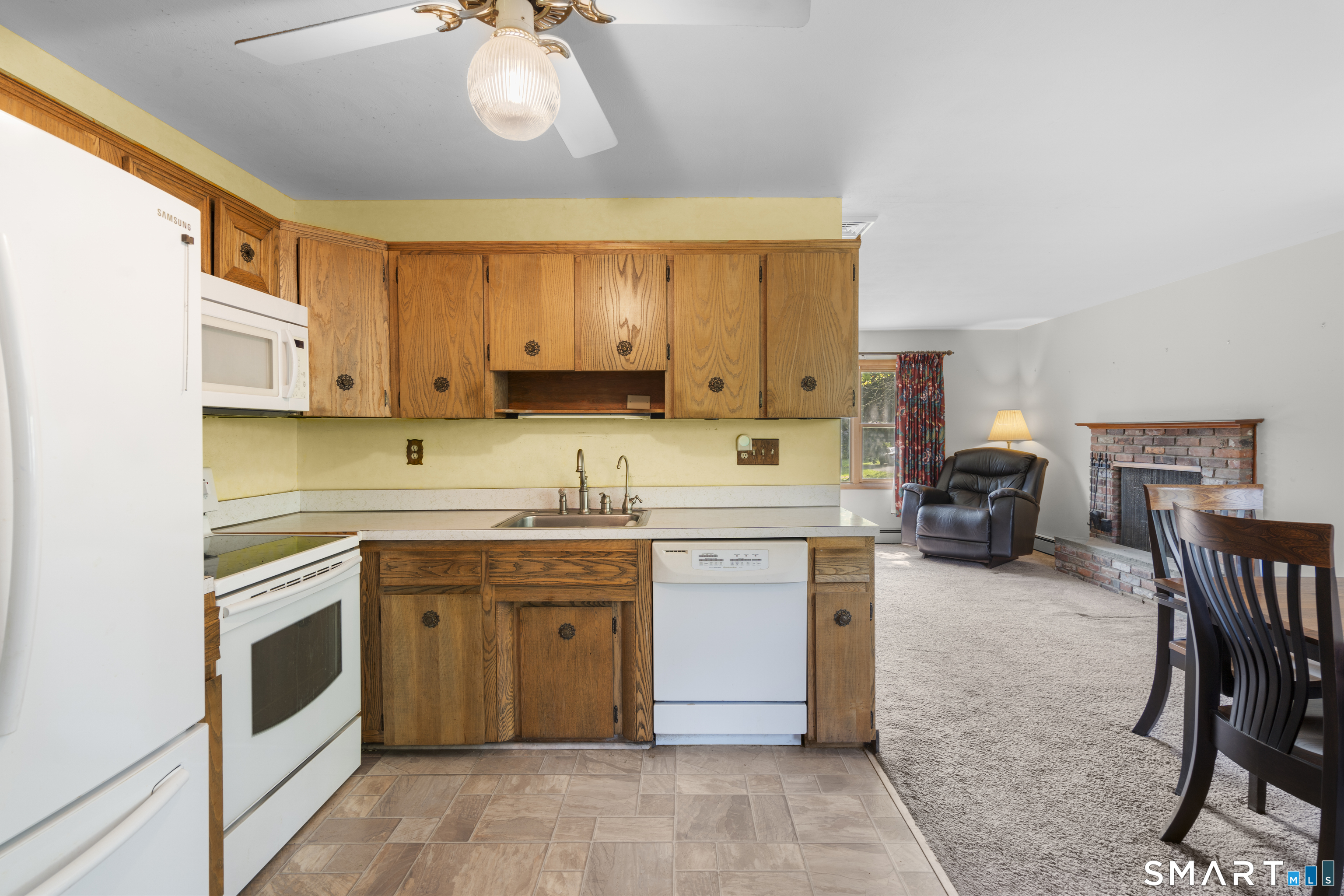 5 Oak Hill Road Seymour CT 06483