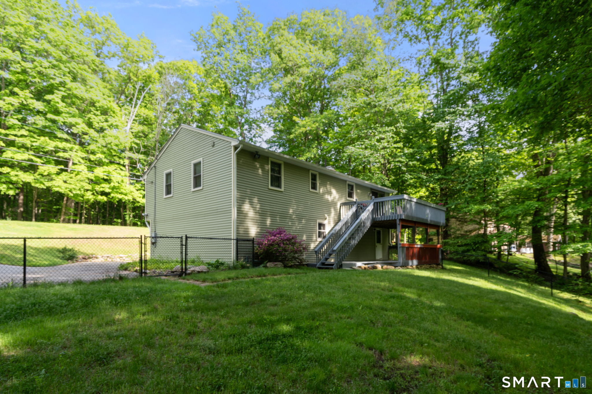 6 Mason Road Willington CT 06279