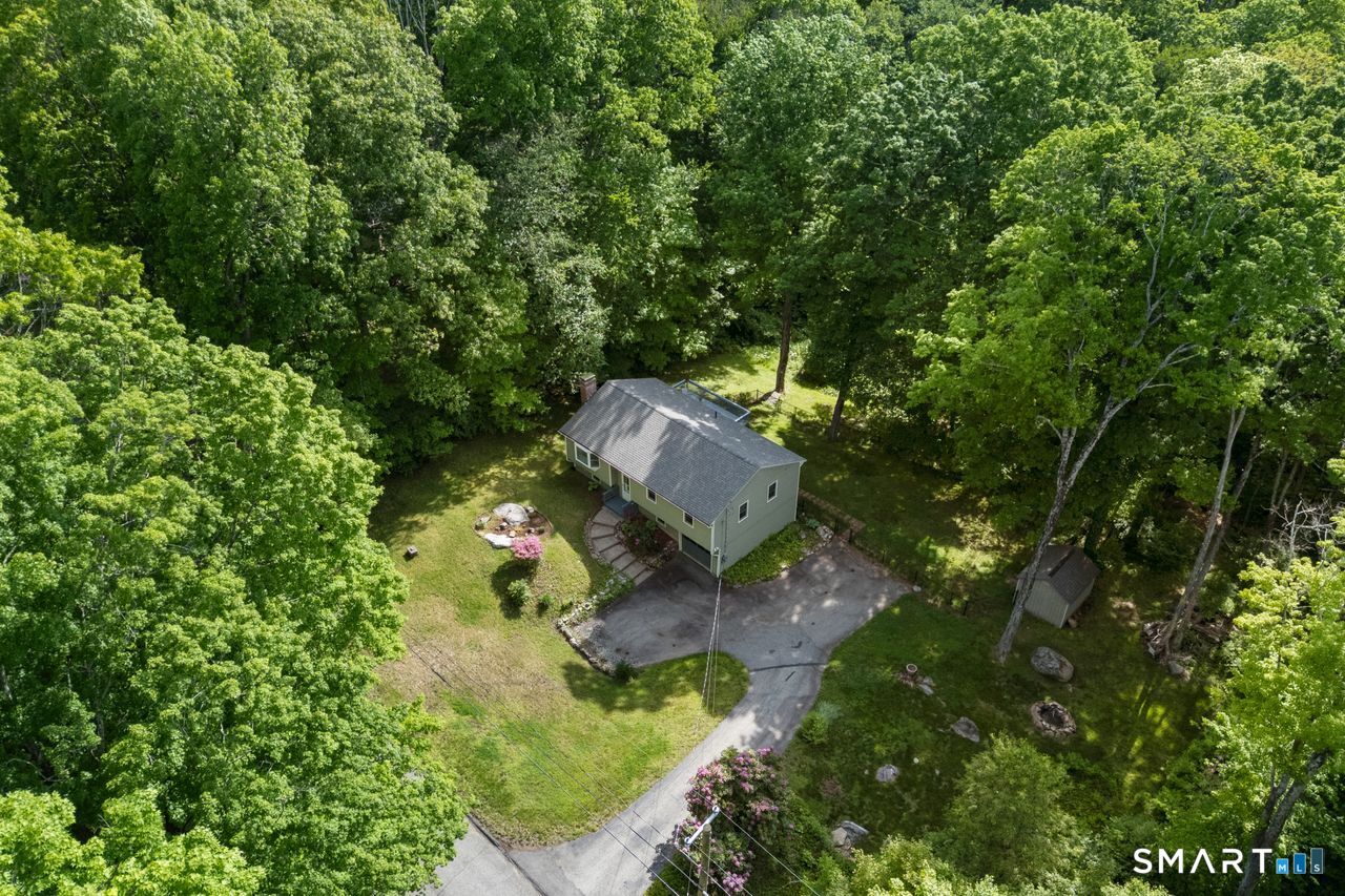 6 Mason Road Willington CT 06279