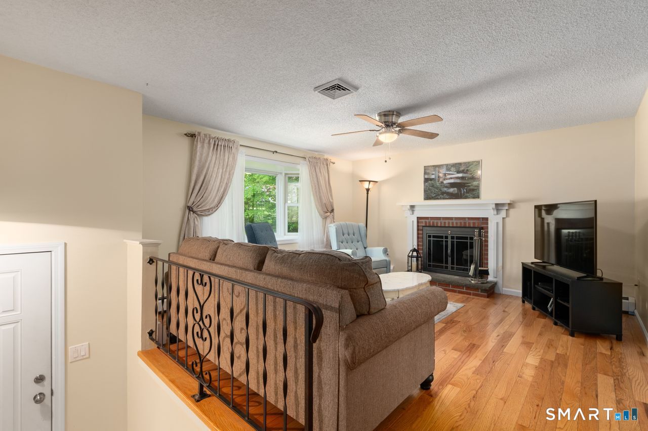 6 Mason Road Willington CT 06279