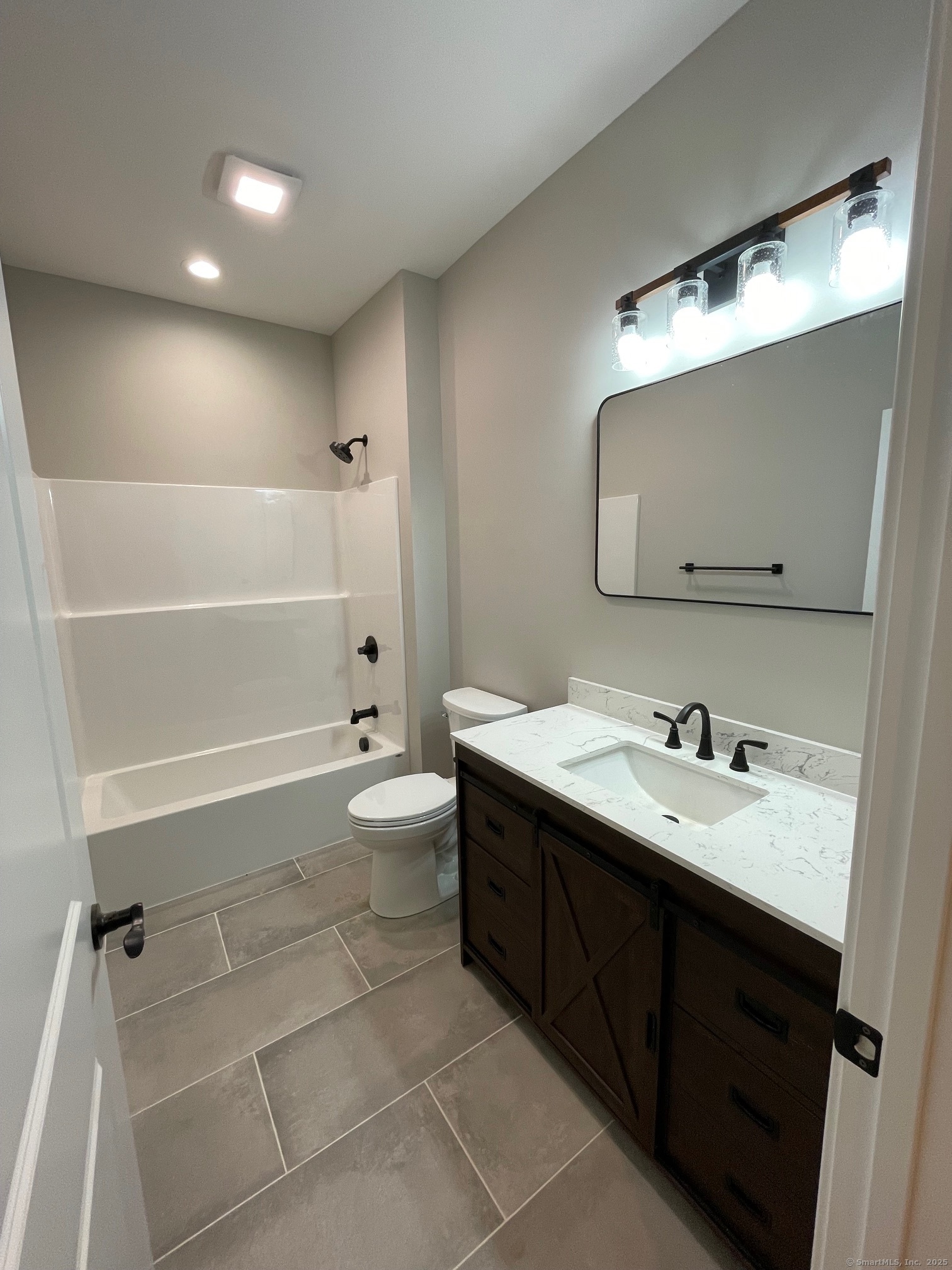 152 Stanavage Road Colchester CT 06415