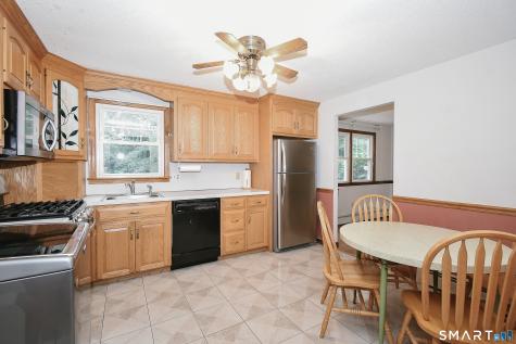 196 Hillcrest Avenue New Britain CT 06053