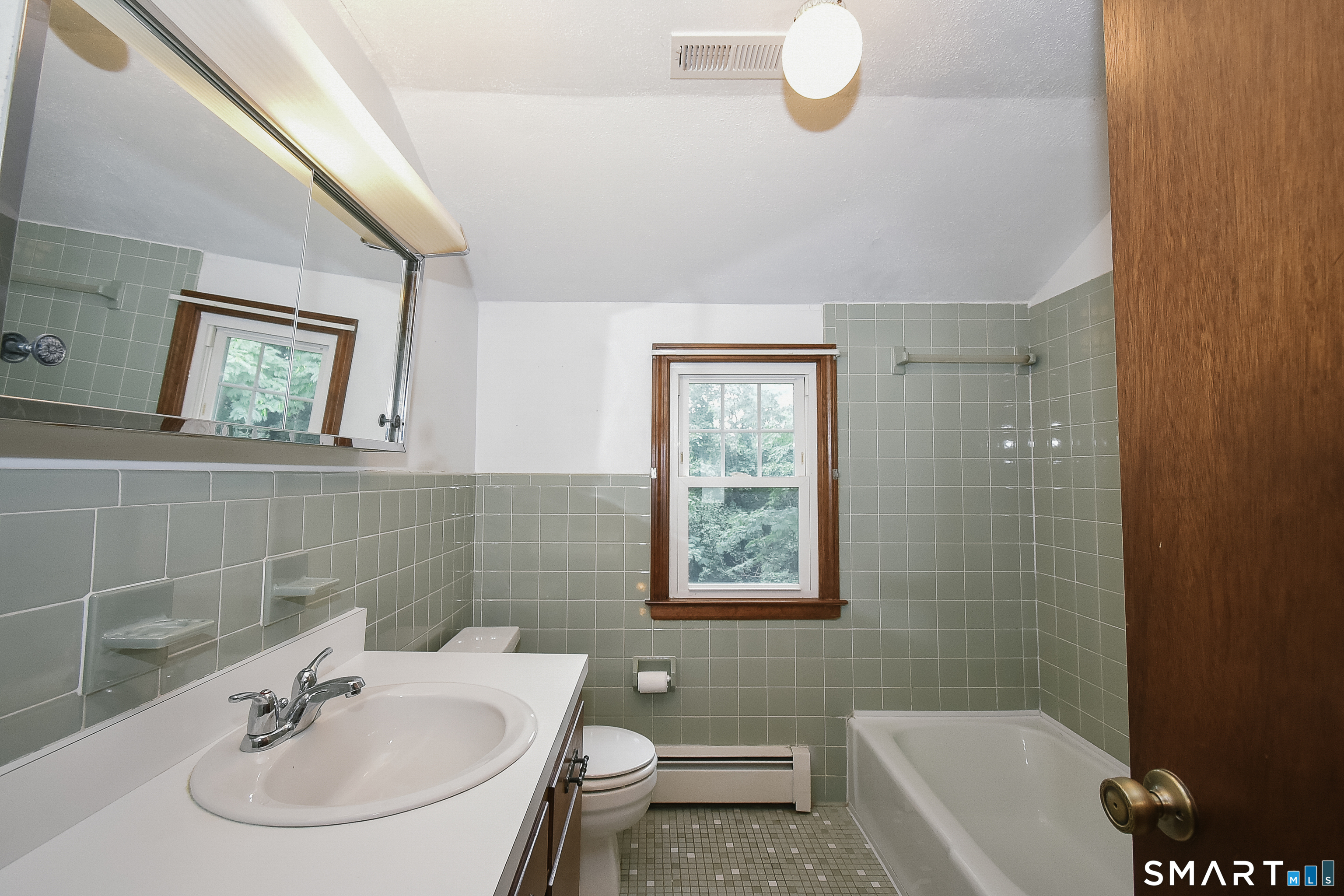 196 Hillcrest Avenue New Britain CT 06053