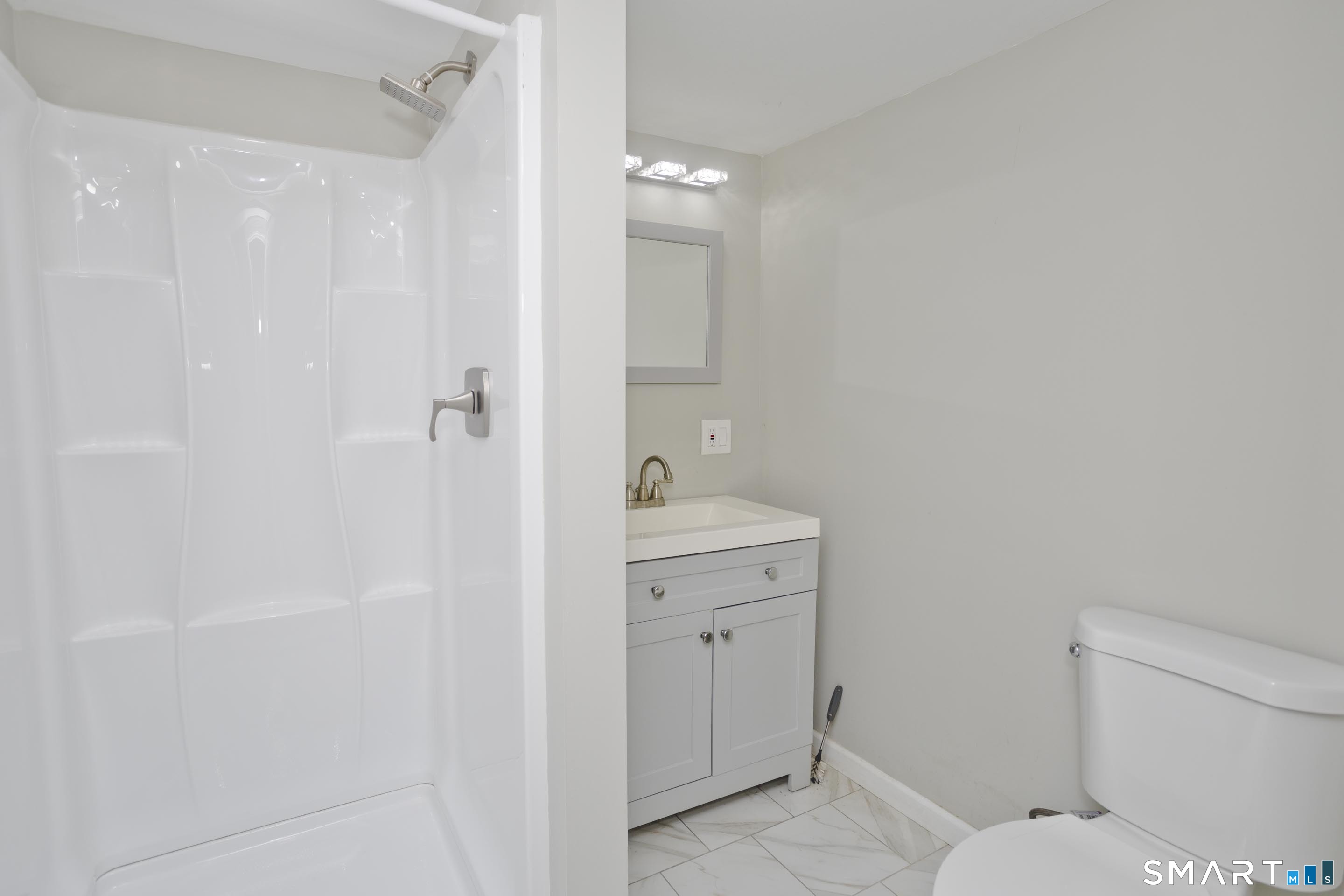 10 Wesley Road East Windsor CT 06016
