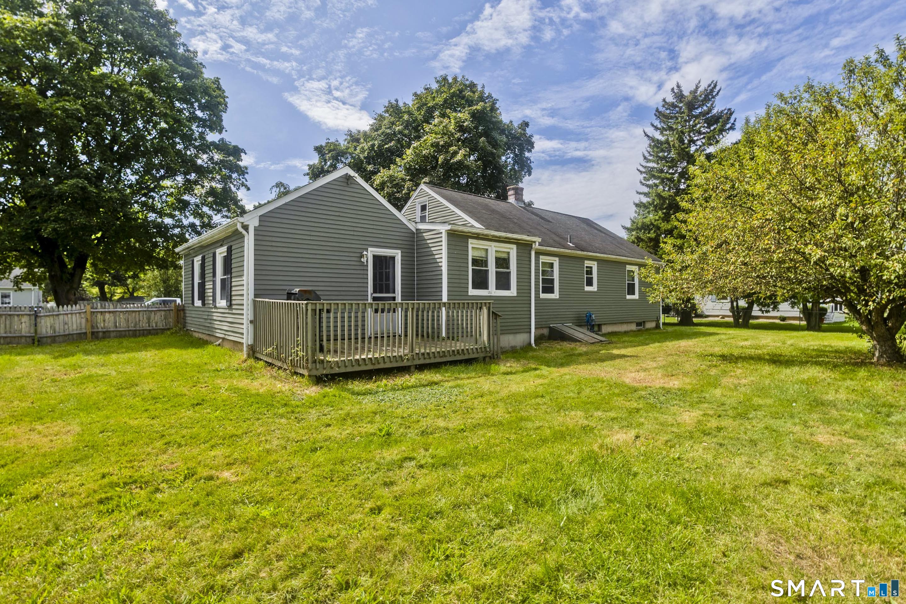 10 Wesley Road East Windsor CT 06016