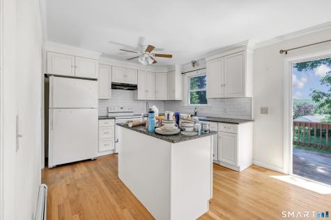 33 Fuller Street Naugatuck CT 06770