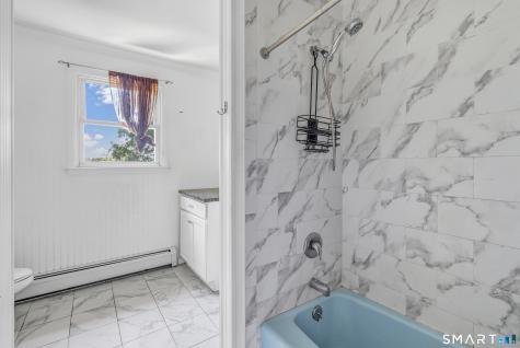 33 Fuller Street Naugatuck CT 06770