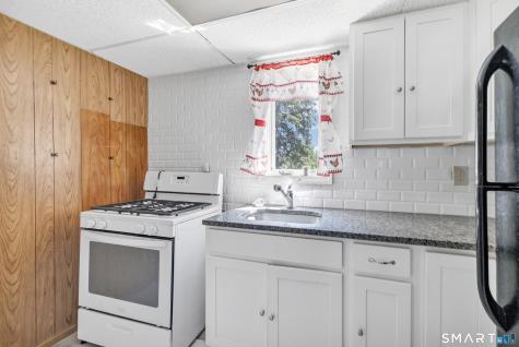 33 Fuller Street Naugatuck CT 06770