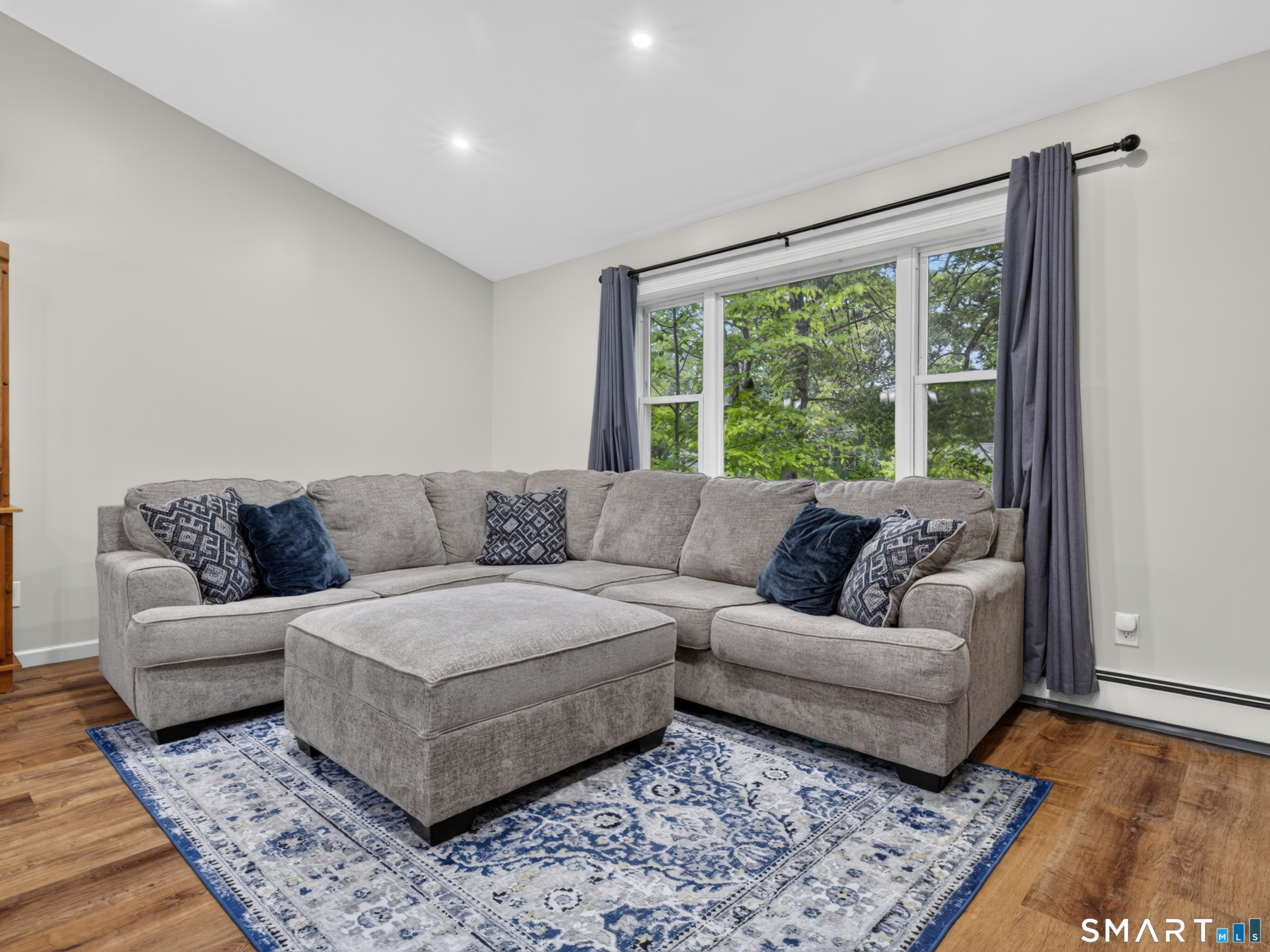 46 Spring Glen Road East Lyme CT 06357
