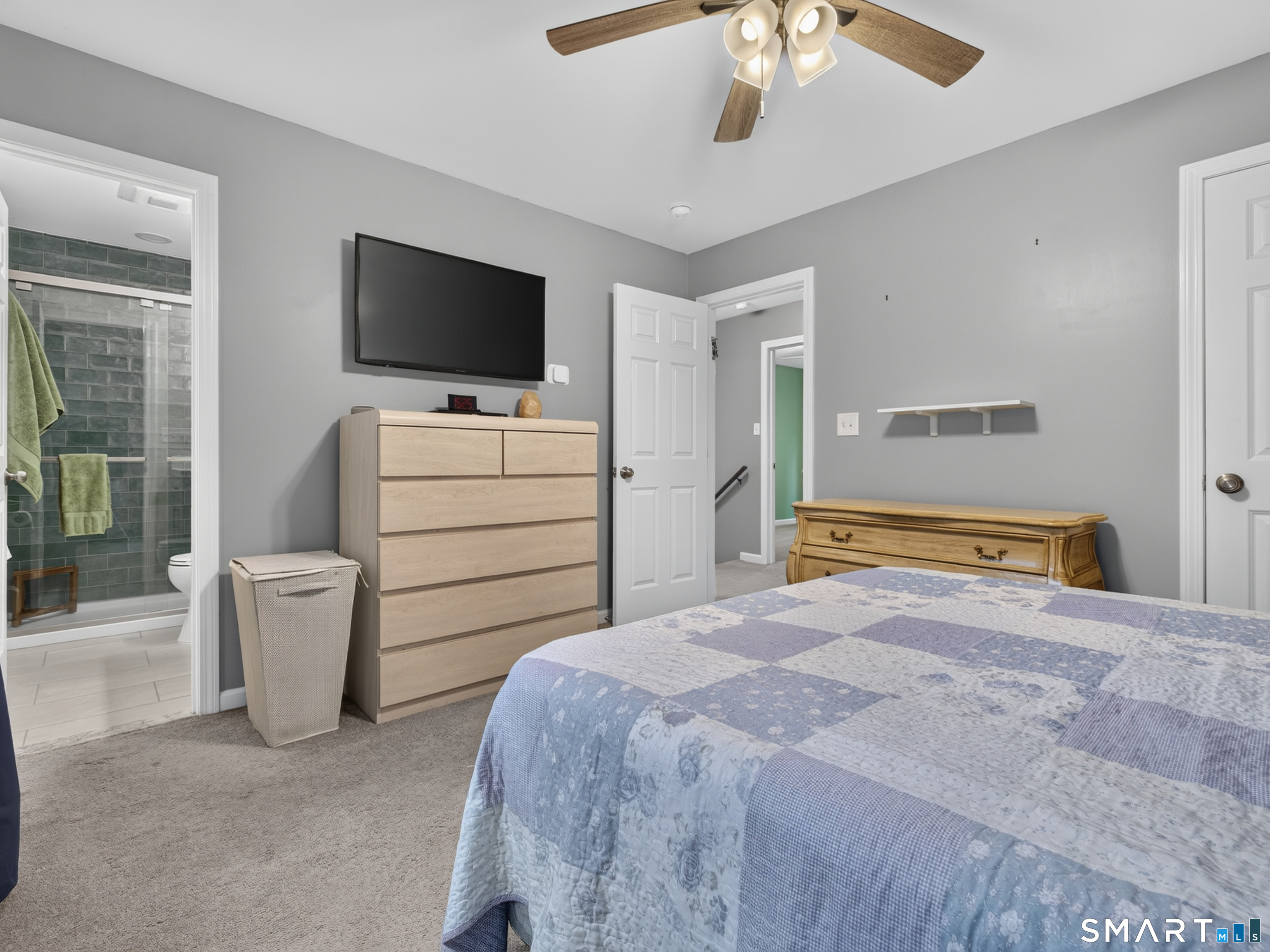 46 Spring Glen Road East Lyme CT 06357