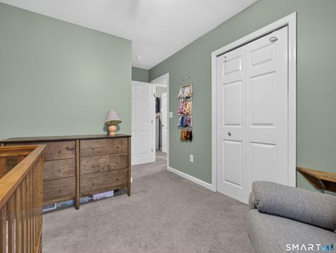 46 Spring Glen Road East Lyme CT 06357