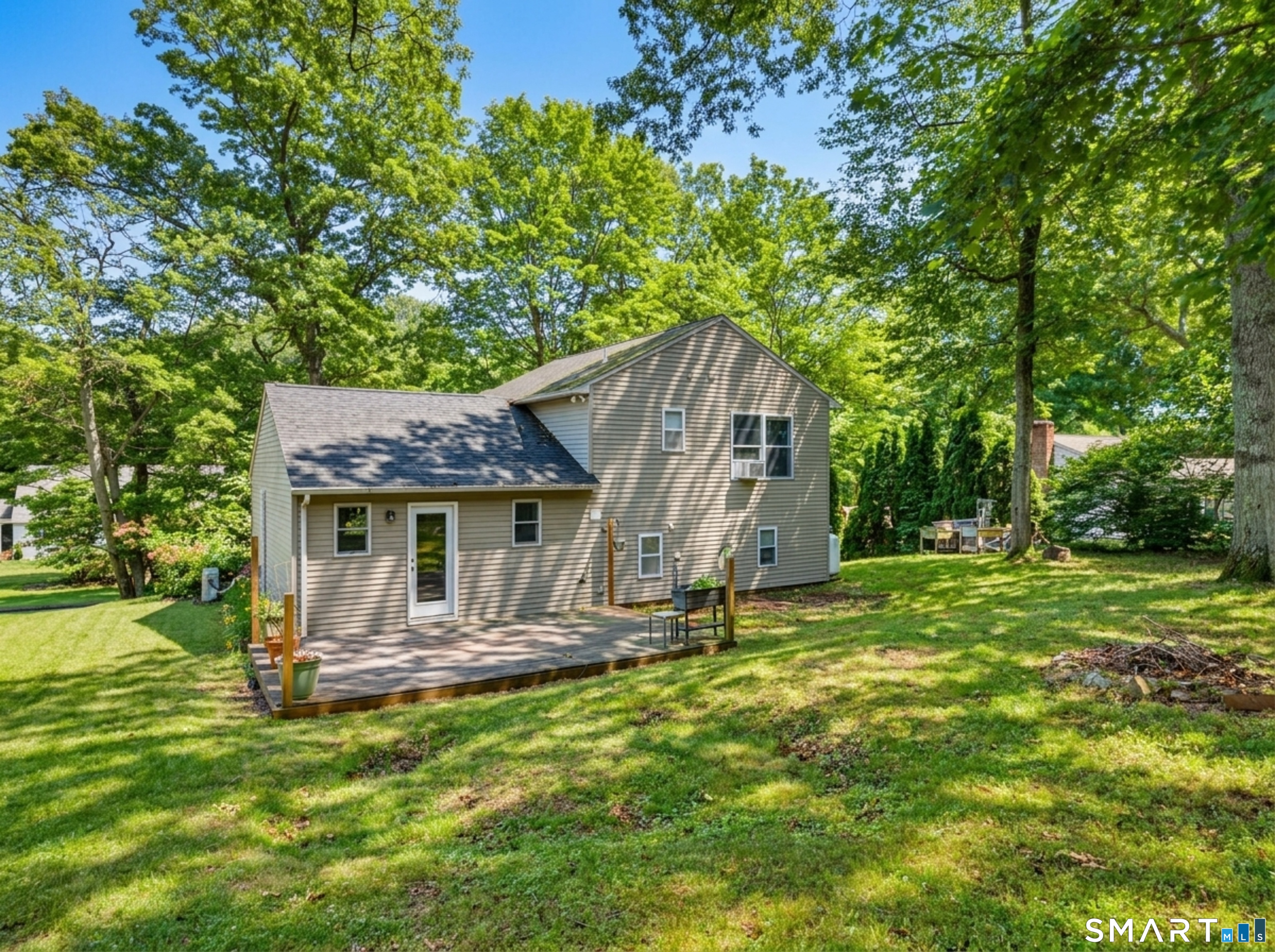 46 Spring Glen Road East Lyme CT 06357