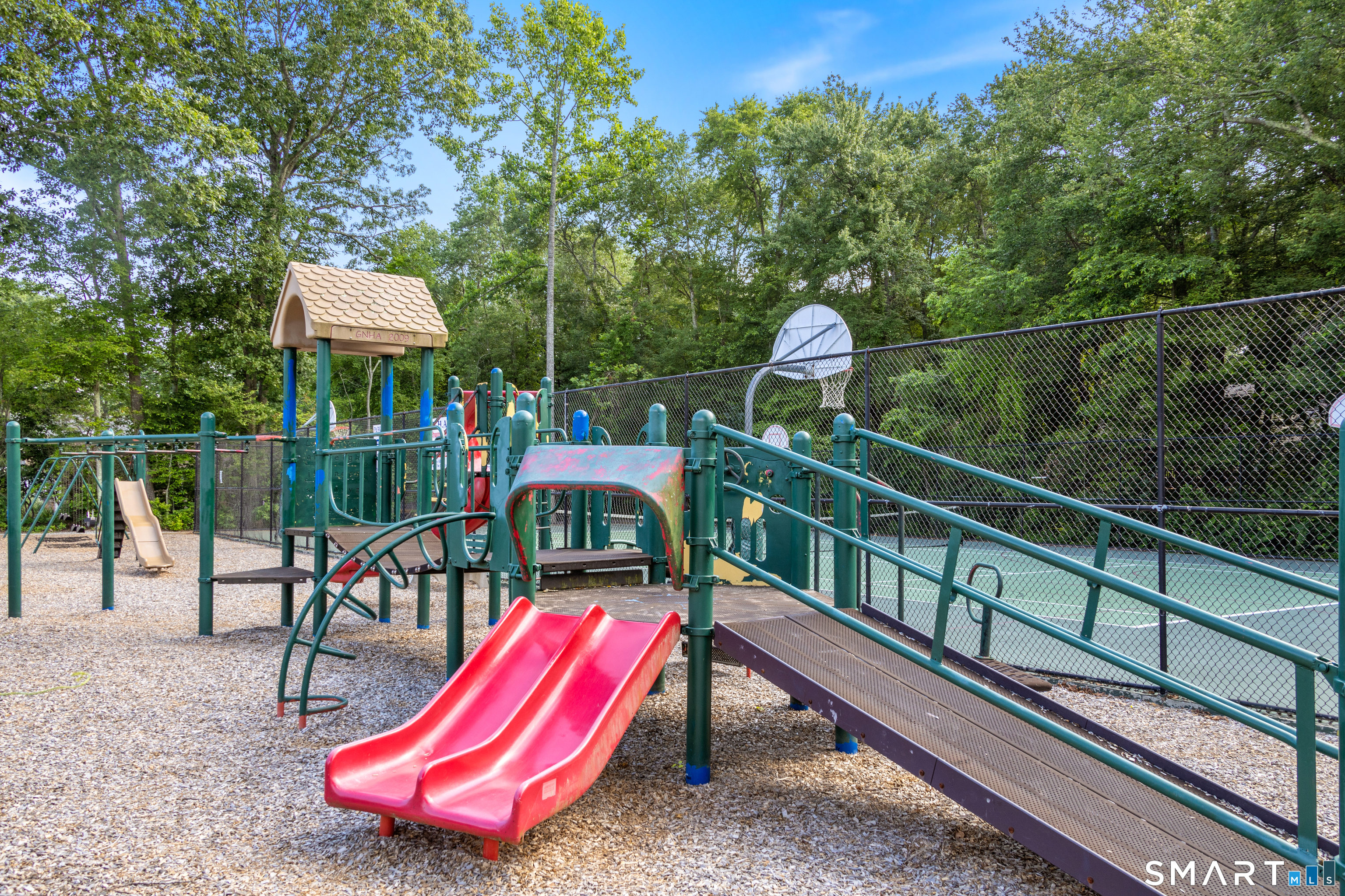 46 Spring Glen Road East Lyme CT 06357