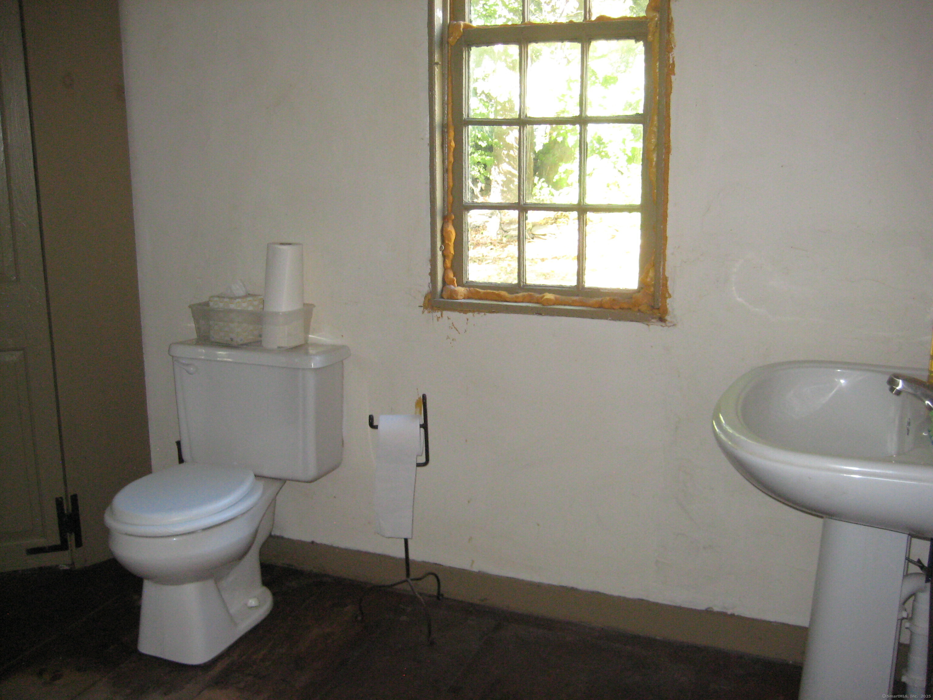 8 Vergason Avenue Norwich CT 06360