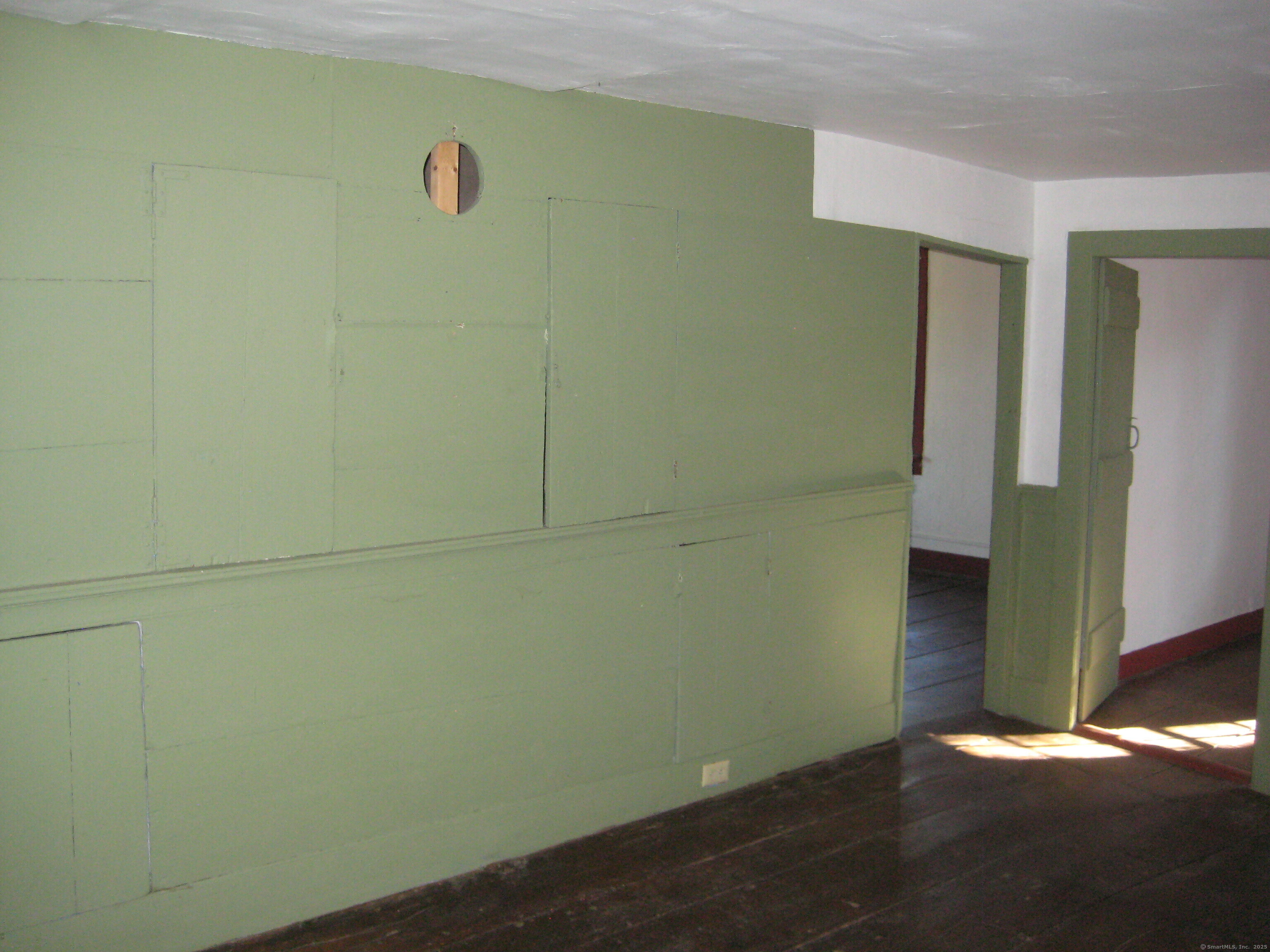 8 Vergason Avenue Norwich CT 06360