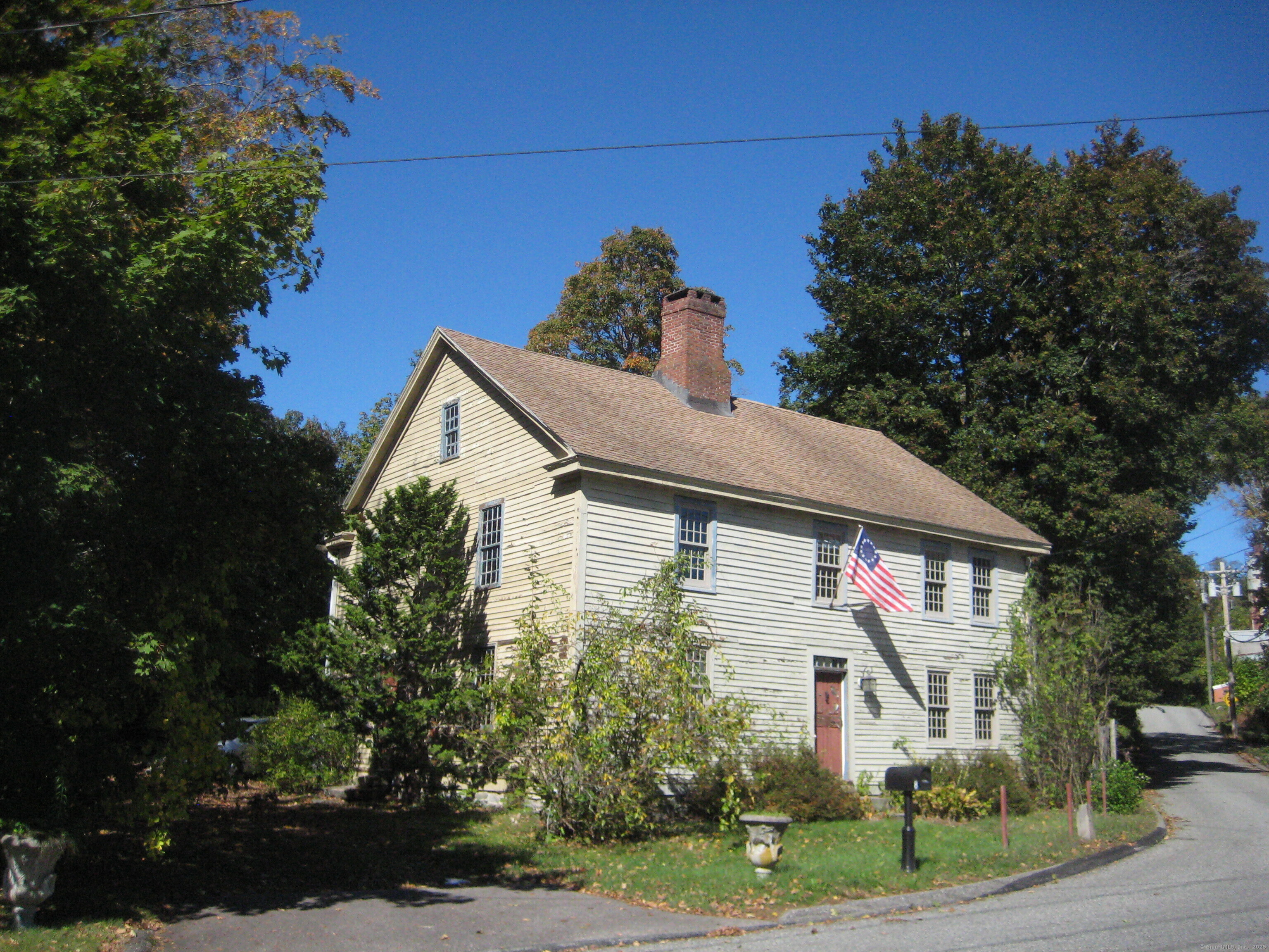 8 Vergason Avenue Norwich CT 06360