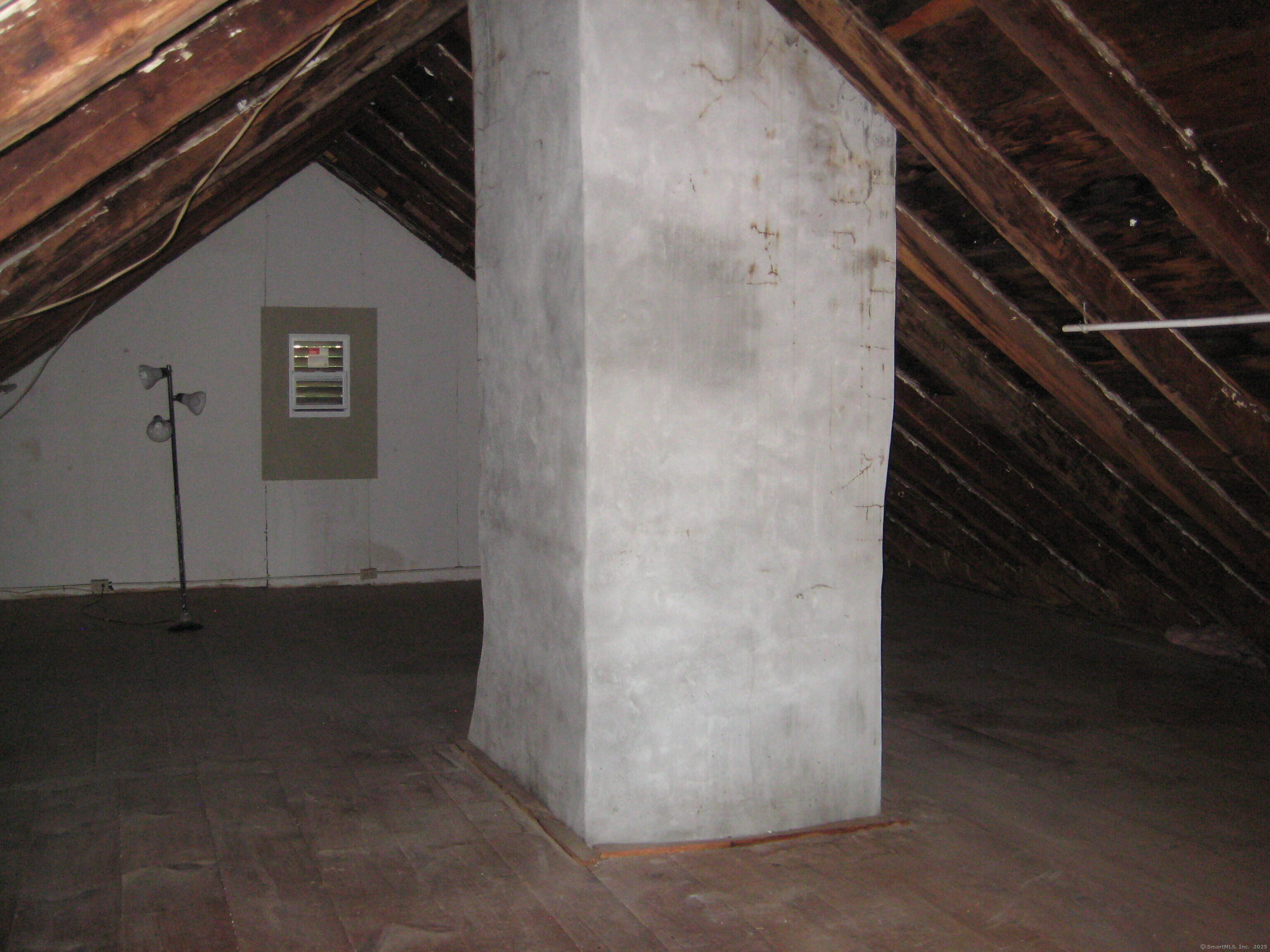 8 Vergason Avenue Norwich CT 06360